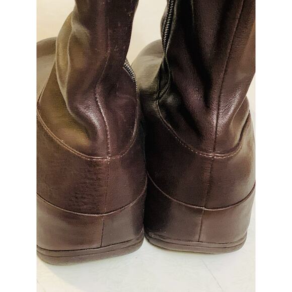 FitFlop Crush Dark Brown Mid Calf Boots Women’s 8 Side Zip Inside Leather Peel - Picture 6 of 8